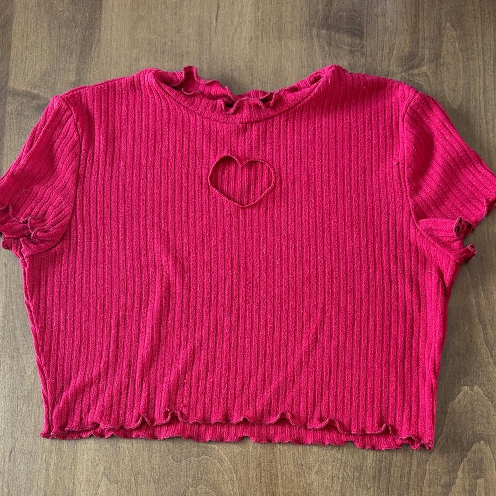 SHEIN Red Ribbed Crop Top with Heart Cutout